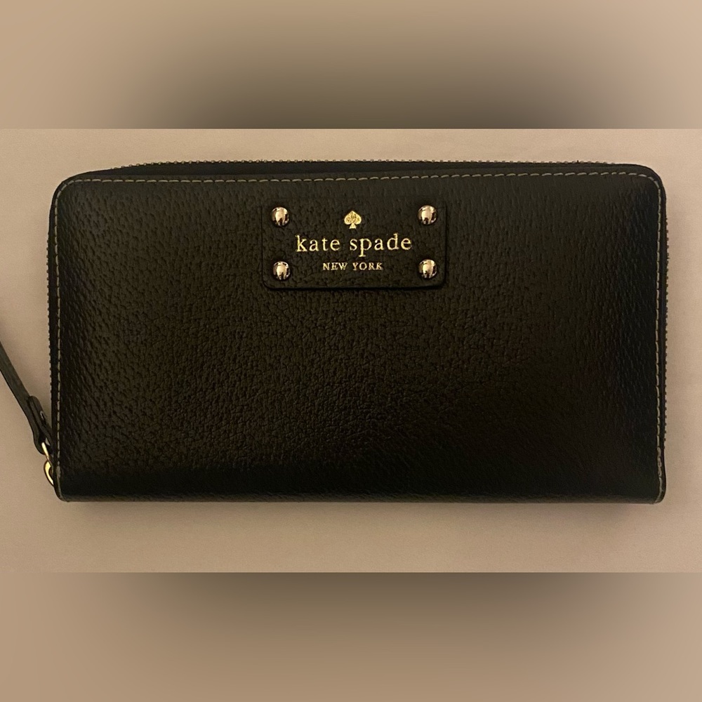NWOT KATE SPADE NEDRA SAFFIANO LEATHER WALLET / CLUTCH W/ HOT PINK LINING. - Picture 4 of 7